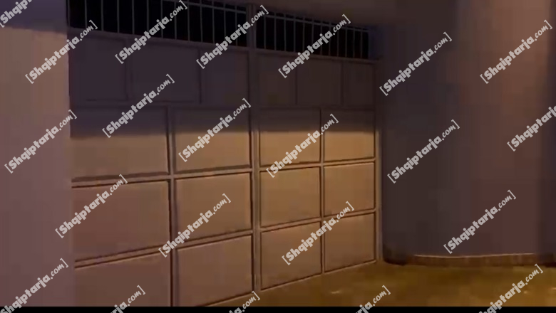 Elbasan/ Qytetari alarmon policinë për të shtëna pranë një banese, nuk gjenden gëzhoja! Dyshohet për një konflikt, disa të shoqëruar (VIDEO)