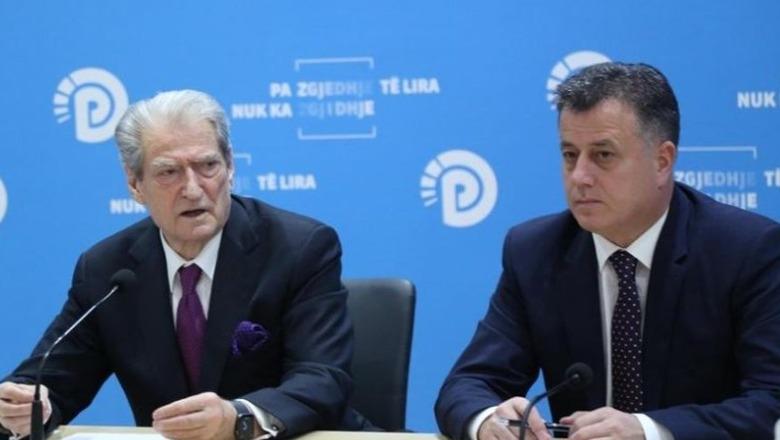 Indrit Vokshi  Flamur Noka është personazhi mes të cilit  shkrimtari  i madh Sali Berisha komunikon me njerëzit