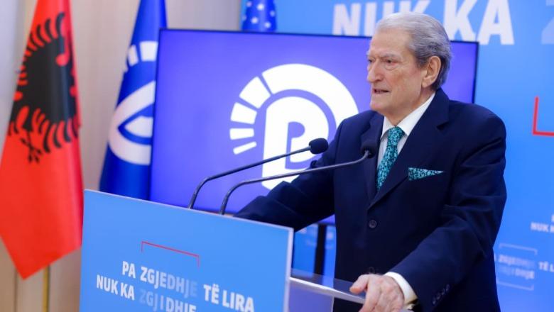 Berisha trembet nga takimi i Salianjit në Durrës  mesazh demokratëve  Distancohuni nga këto të ashtuquajtura takime