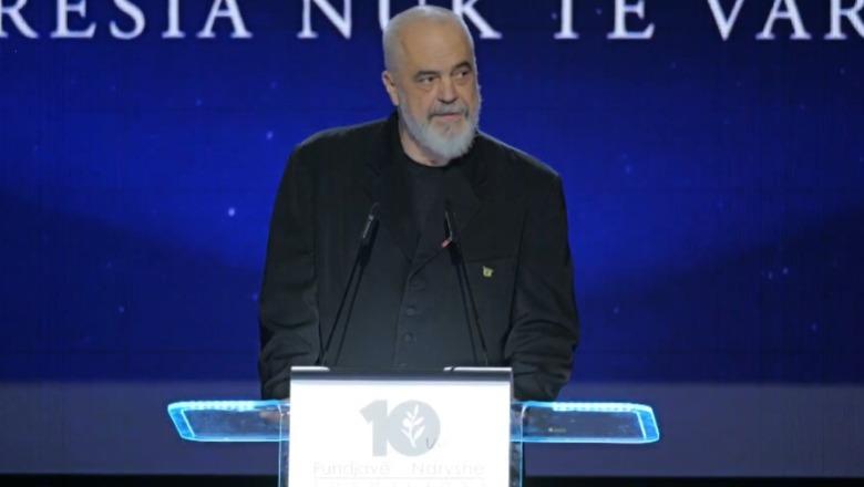 Kryeministri Rama: Bamirësia është disiplinë! Shqipëria hapi dyert për afganët, vendet e NATO-s i refuzuan! U bëmë shembull solidariteti