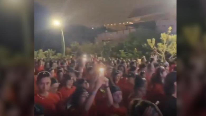 Iran/ Mijëra gra pa shami në maratonën e Kishit, arrestohen organizatorët (VIDEO)