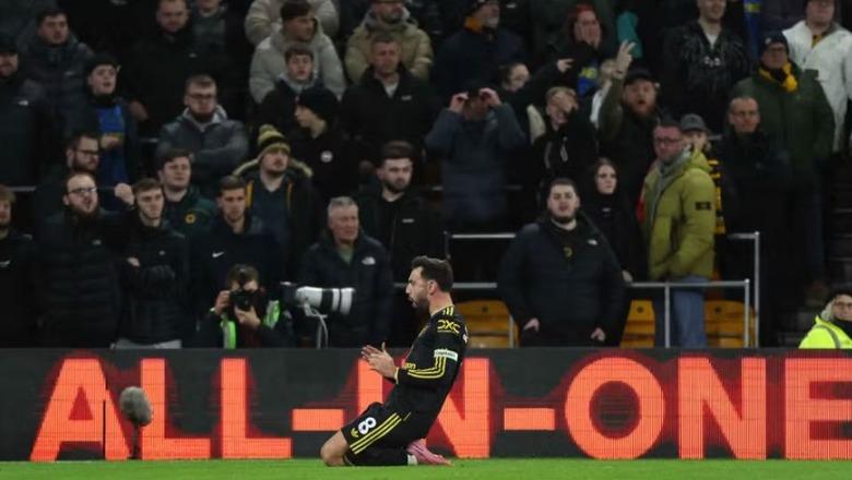 GOLAT/ Rikthehet Man. United, fiton 1-4 kundër Wolves dhe barazon Chelsean në Premier League