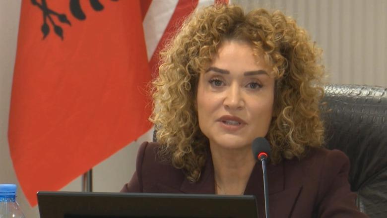 E vetmja grua kandidate për drejtimin e SPAK, Doloreza Musabelli para anëtarëve të KLP: Unë kafe në zyrë nuk u jap