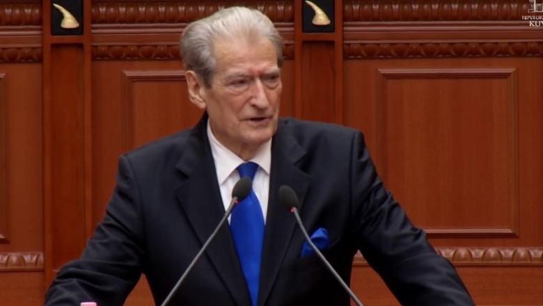 LIVE TV- Mocioni me debat për 11 majin, Berisha: Proces farsë tipike e narkodiktaturave! Balla: Meqë në Shqipëri u përdor shteti, pse humbët dhe në Diasporë?