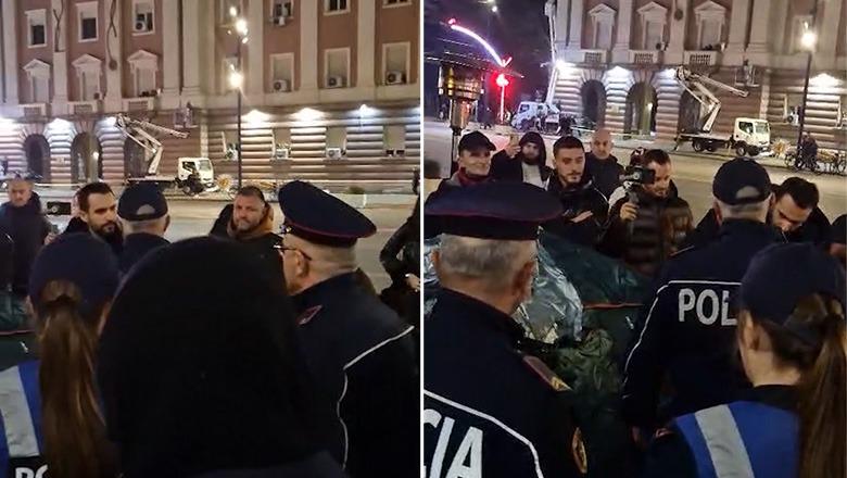 Protesta përpara kryeministrisë e 'Lëvizjes Bashkë', ndërhyn sërish policia