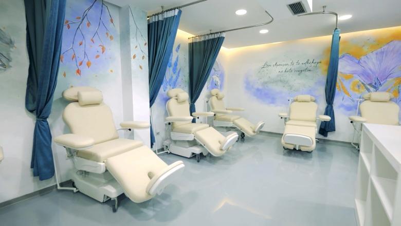 Salla të reja kimioterapie për pacientët në Spitalin Onkologjik, ministrja Sala: Në 2026 rimbursohen të gjitha barnat antitumorale