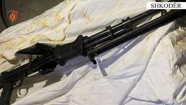 Shkodër/ Dogji 2 makina të parkuara, në pranga 19-vjeçari! I gjendet dhe mitraloz në banesë! Nis hetimi edhe për bashkëpunëtorin e mitur (EMRI+VIDEO)