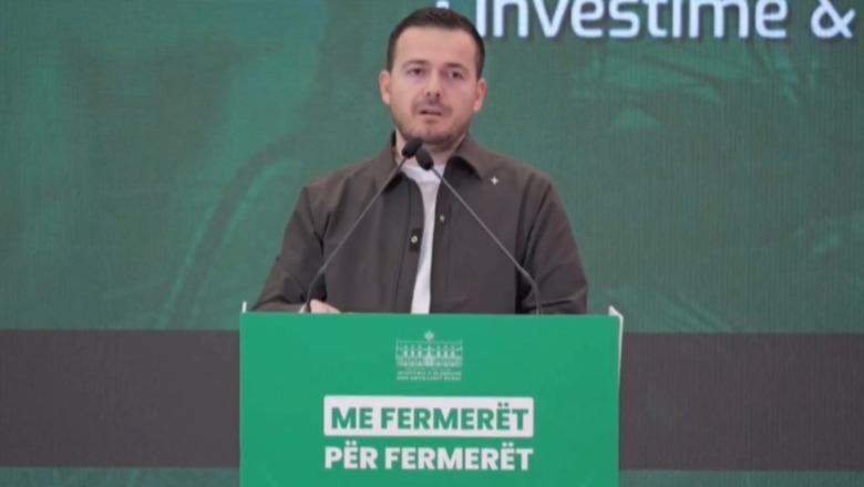 Ministri Salla me fermerë dhe sipërmarrës në Elbasan: Për vitin që vjen kemi buxhetin më të lartë, 16.3 miliard lekë për bujqësinë, blegtorinë e peshkimin