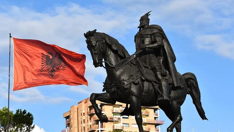 Media greke: Sa ‘shqiptar’ ishte Gjergj Kastrioti apo Skënderbeu, çfarë fsheh varri i harkuar në Manastirin e Çilandarit në Malin Athos?