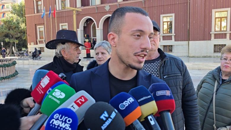 Protestë kundër vjedhjes së qytetarëve në Durrës, në shesh dalin vetëm dy familje, të mbetura të pastreha nga tërmeti