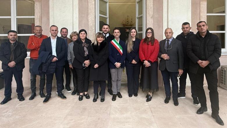 Bashkia Klos vizitë zyrtare në Komunën e Loano, Liguria: Shkëmbim dhe harmonzim eksperiencash për përafrim me standardet europiane