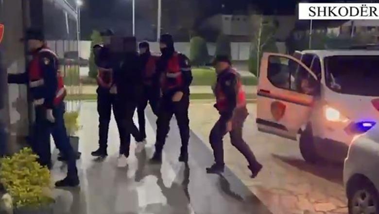 U kapën me drogë në makinë, arrestohen dy të rinjtë në Shkodër