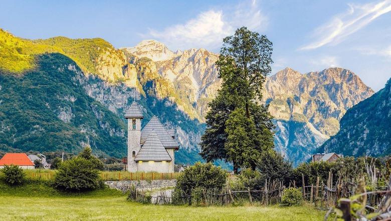 The Guardian: Shqipëria mes vendeve të preferuara evropiane për britanikët