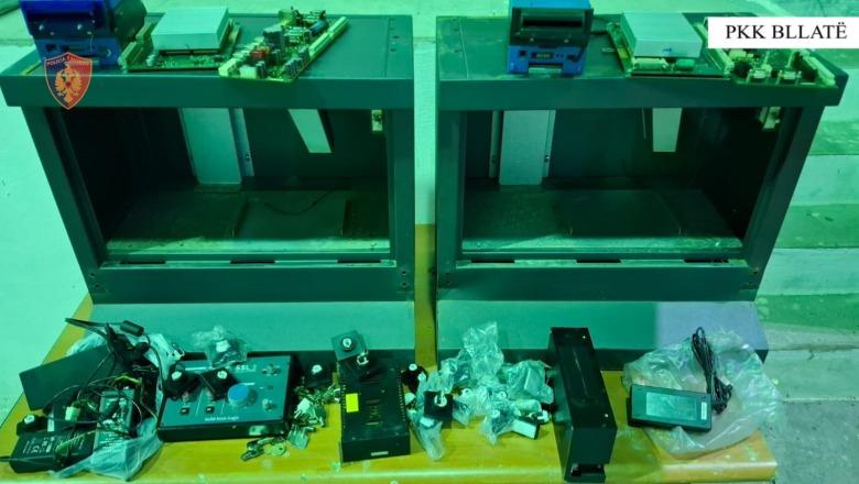 Tentuan të fusin në Shqipëri pjesë për pajisje të lojërave të fatit, arrestohen 2 persona në Dibër