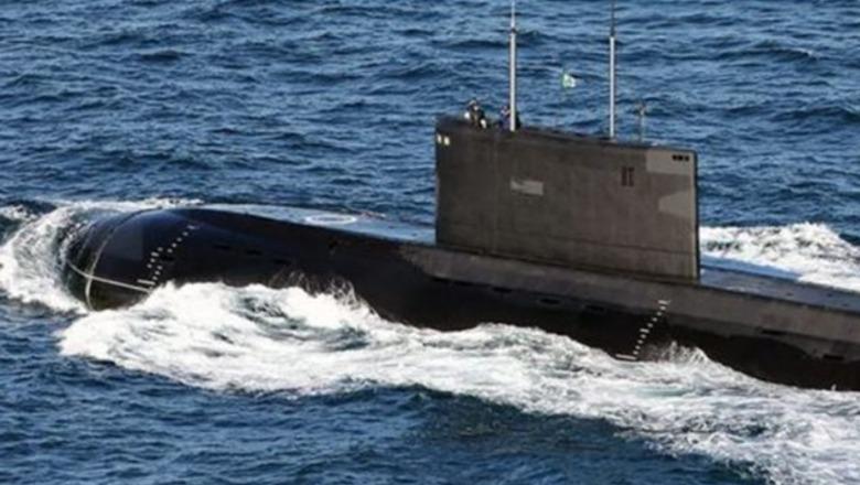 Ukraina godet 'vrimën e zezë' të Moskës, droni që fundosi sigurinë ruse në Detin e Zi