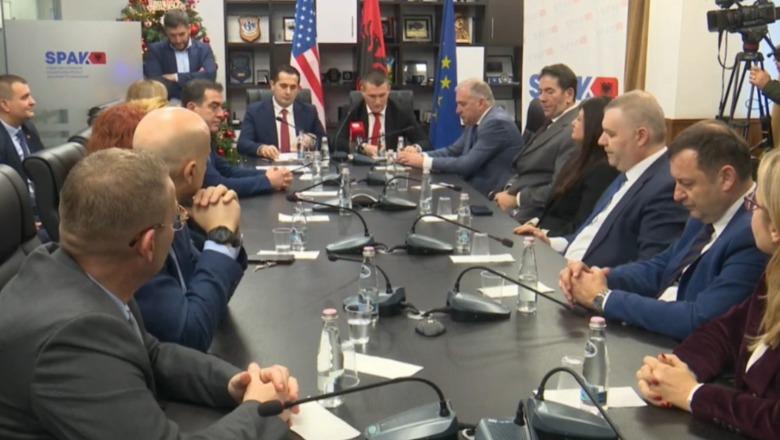LIVE TV- U zgjodh drejtues i SPAK-ut për 3 vite, Dumani i dorëzon 'stafetën' Klodian Brahos