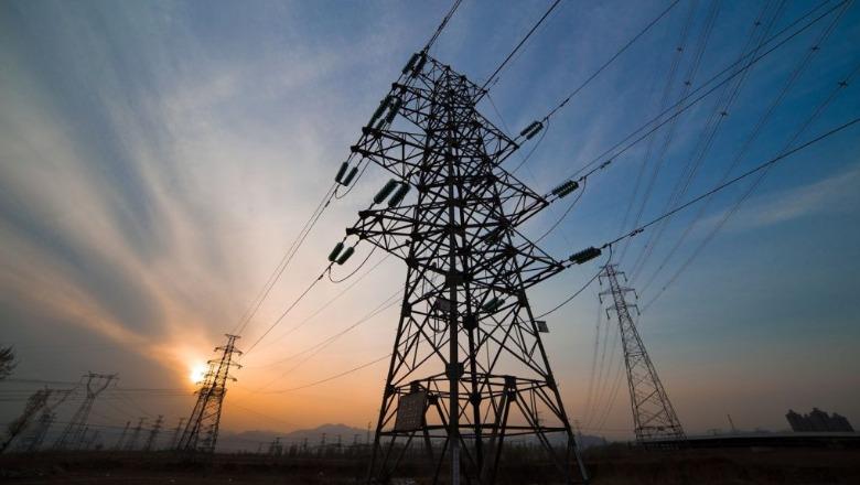 Bllokada e fermerëve grekë lë Shkupin pa karburant, shpallet kriza energjitike