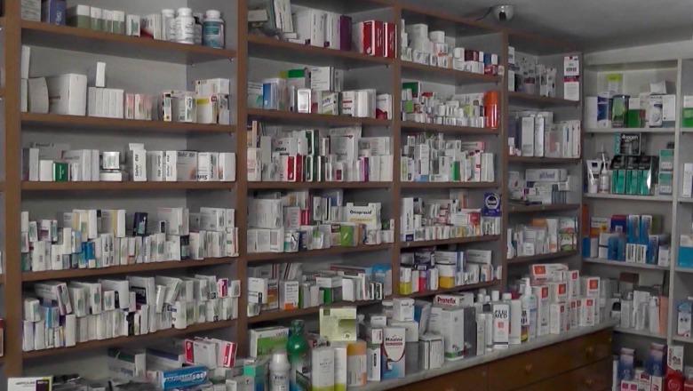 Penalizohen 362 farmaci, FSDKSH: 10 barna me fatura fiktive! Urdhri i Farmacistëve: Jo dënim kolektiv, nuk ka prova