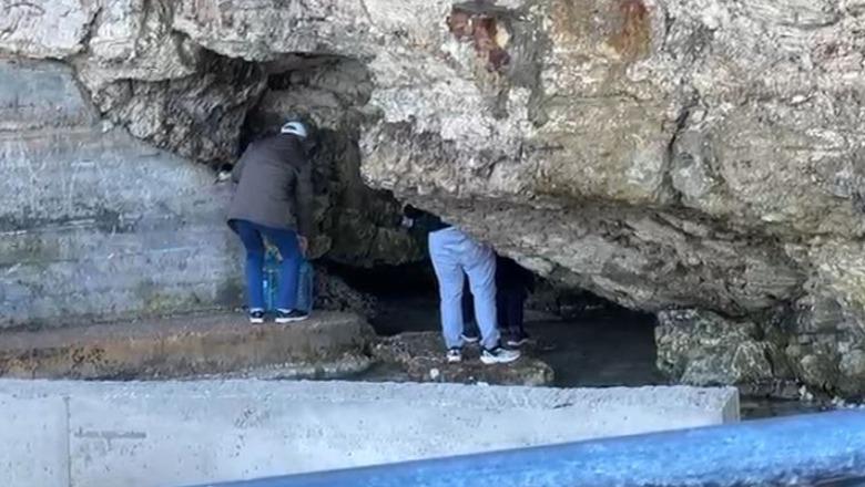 Vlora prej 3 ditësh pa ujë të pijshëm, qytetarët mbushin në burime! Spitali furnizohet me autobotët e zjarrfikësve