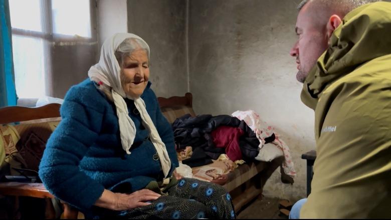  Festa që nuk ‘troket’, vetmia dhe varfëria mes malesh e nënë Faries në Fushë-Arrëz: Kam frikë së shtëpia do më zërë brenda 