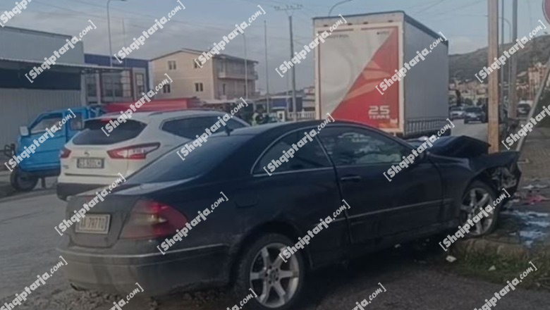 Aksident në Lushnje, përplasen dy mjete, plagosen 2 drejtuesit