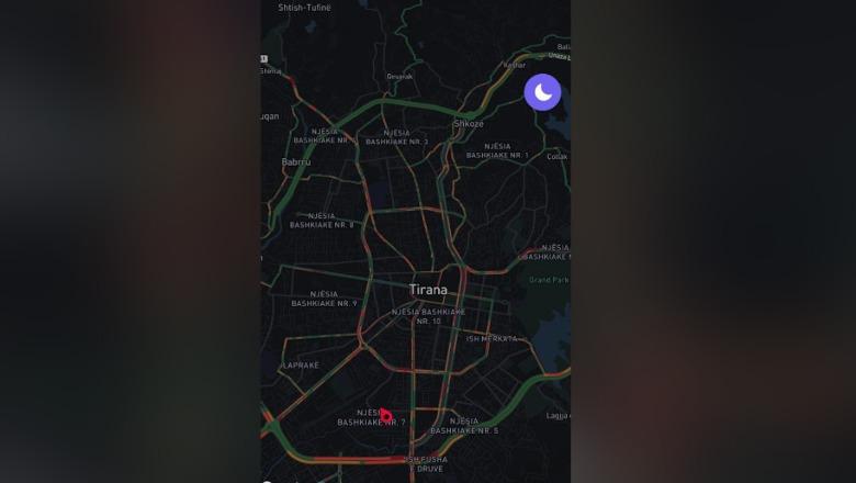 Tirana në ‘kolaps’ nga trafiku, bllokohet qarkullimi në rrugët hyrëse të kryeqytetit, problematike situata dhe në akset e brendshme