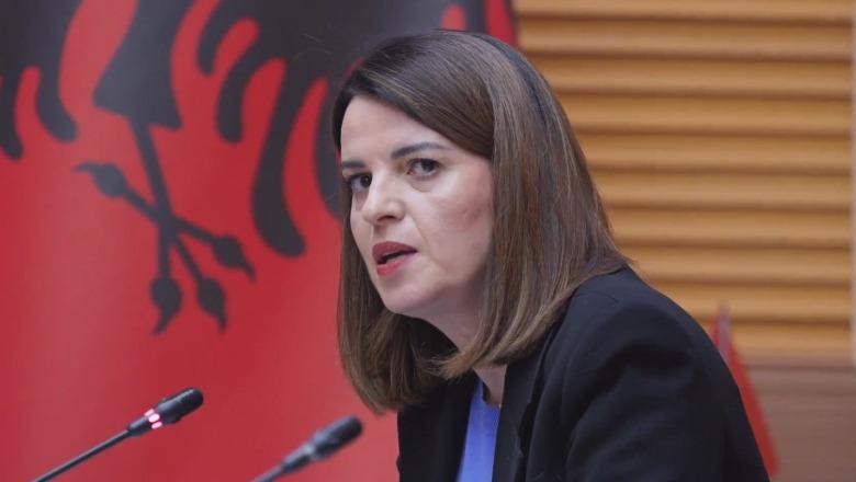 Ministrja Koçiu: Rreth 5500 efektivë policie e mbi 720 forca të zjarrfikësve janë në terren! Gati për të ndihmuar çdo person të prekur nga përmbytjet