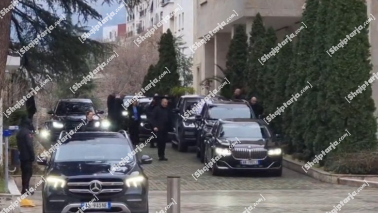Kryeministri Rama niset drejt Pallatit të Brigadave, sot qeveria do të mblidhet për retreat
