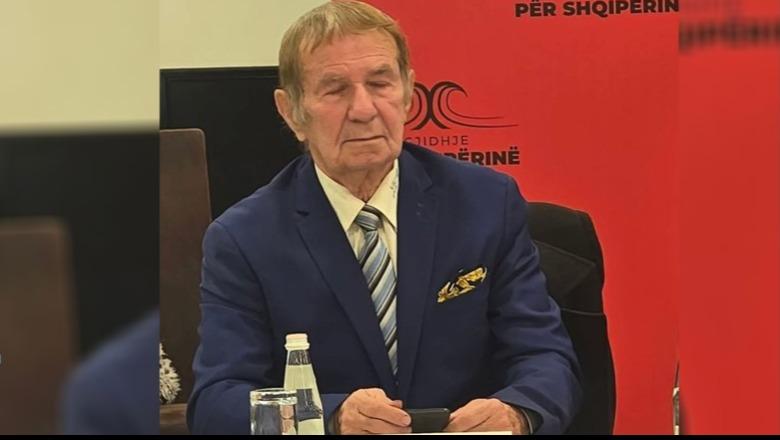 FOTO-LAJM/ Berisha fliste për rrëzimin e qeverisë, aleatin e tij të madh e zë gjumi