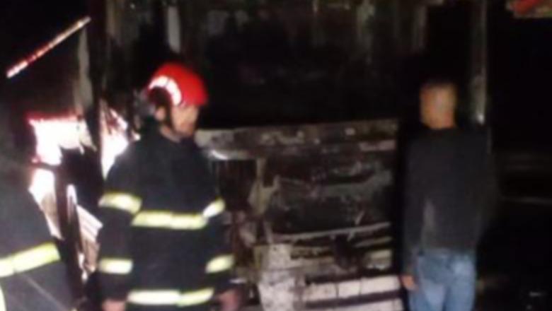 Përfshihet nga flakët autoboti me naftë në Rrugën e Kombit, shpëton drejtuesi