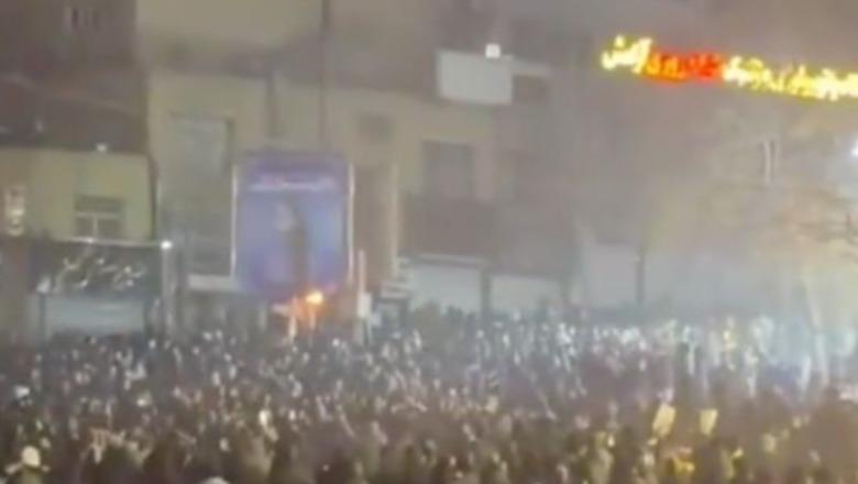 “Do akuzoheni si armiq të Zotit”, Prokurori i Përgjithshëm i Iranit paralajmëron protestuesit: Do përballeni me dënim me vdekje!