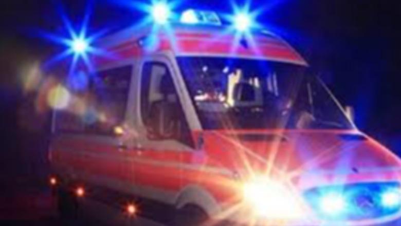 LAJMI I FUNDIT/ Aksident me vdekje në aksin rrugor Lushnje-Berat, ‘Benzi’ përplas këmbësorin