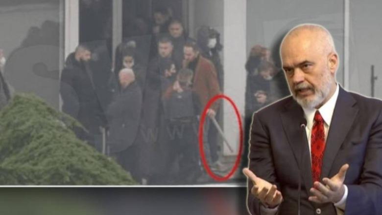 Pasi mbushi takimin në Korçë, portali i Berishës sulmon Salianjin: Është protestues i Ramës që e përdor kundër opozitës