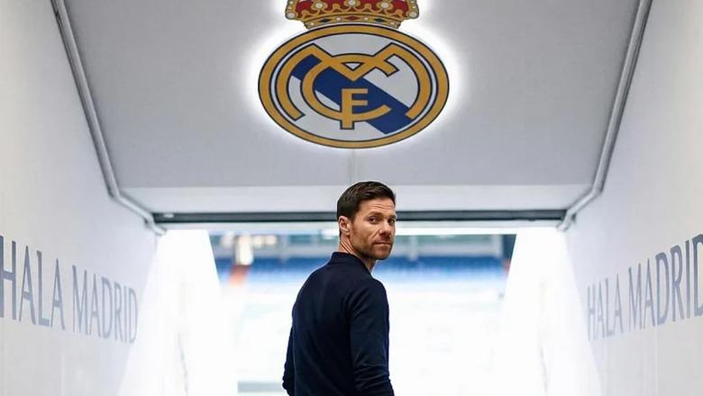 Xabi Alonso thyen heshtjen dhe flet pas shkarkimit nga Real Madridi