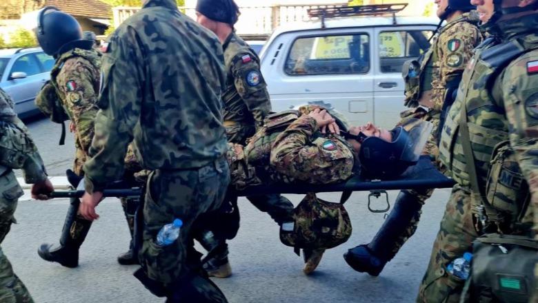 I dyshuar për sulm ndaj pjesëtarëve të KFOR dhe Policisë, arrestohet një person në Kosovë! Ngjarja e 2023 la të plagosur 90 ushtarë të KFOR në Zveçan