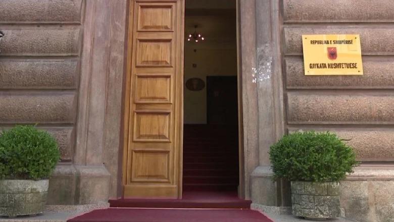 Vendimi i plotë/ ‘Kufijtë’ që Kushtetuesja i vendosi SPAK: Nuk mund të sekuestrohen celularë pa vendim gjykate! Të mos preket asnjë material personal