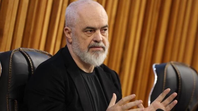 Kompleks studentor në Tiranë e në Durrës, Rama: Ndihmojmë studentët për qeratë e larta