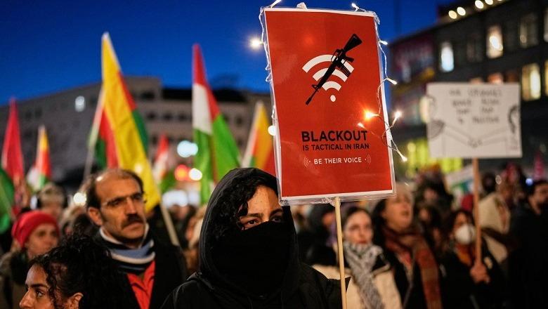 SHBA-të vendosin sanksione ndaj pesë zyrtarëve iranianë, i quan ‘arkitektët’ e shtypjes së protestuesve