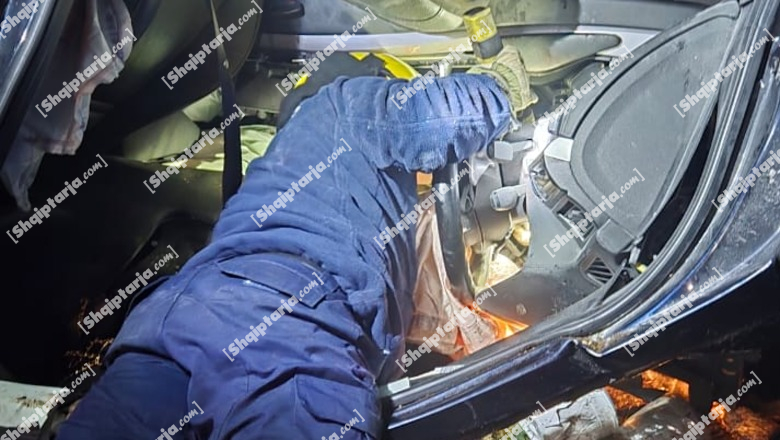 Aksident i rëndë në Durrës, makina 'fluturon' nga Ura e Dajlanit dhe bie 30 metra poshtë! Humb jetën 1 vajzë, plagoset rëndë shoferi