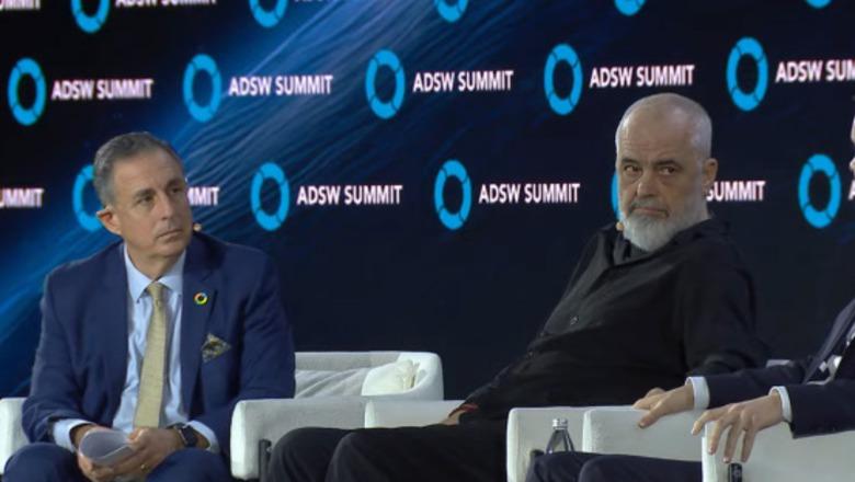 ‘Të duket vetja pasardhës i Platonit dhe Aristotelit, por nuk je’, batuat e Ramës provokojnë mediat greke: Sulmoi gazetarin tonë vetëm se shqiptoi emrat gabim