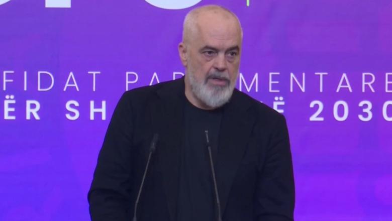 LIVE TV- Sesioni i ri parlamentar, Rama mbledh grupin e PS: Brenda 2 vitesh duhet të përmbushim kriteret për integrimin në BE