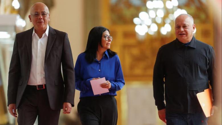 Bisedimet e SHBA-së me zyrtarët e Venezuelës nisën muaj përpara arrestimit të Maduros, a e tradhtoi ministri i Brendshëm presidentin?