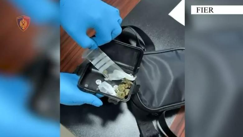 Shiste kanabis të ndarë me doza në Fier, arrestohet 31-vjeçari! Gjykata e lë në burg (EMRI)