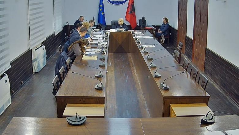 Braçe: Të kontrollojmë agresionin që po na vjen prej investimeve ruse! Po bëhemi gazi i botës me platformat ‘FOREX’