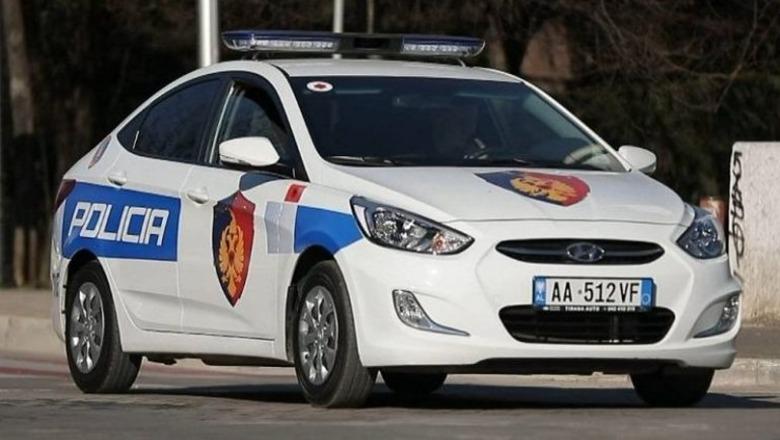 Pas vjedhjes, dëmtoi edhe derën e një filiali banke në Tiranë! Policia në kërkim të autorit