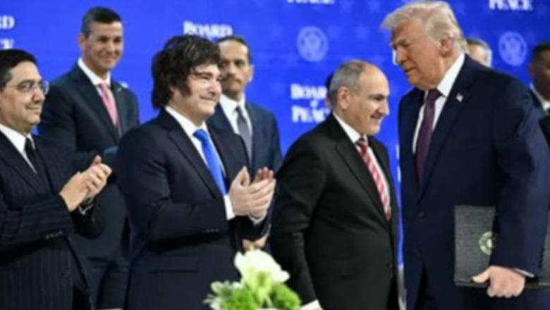 Bordi i Paqes për Gazën, mbahet ceremonia në Davos! Trump: Sot bota është më e sigurt se 1 vit më parë
