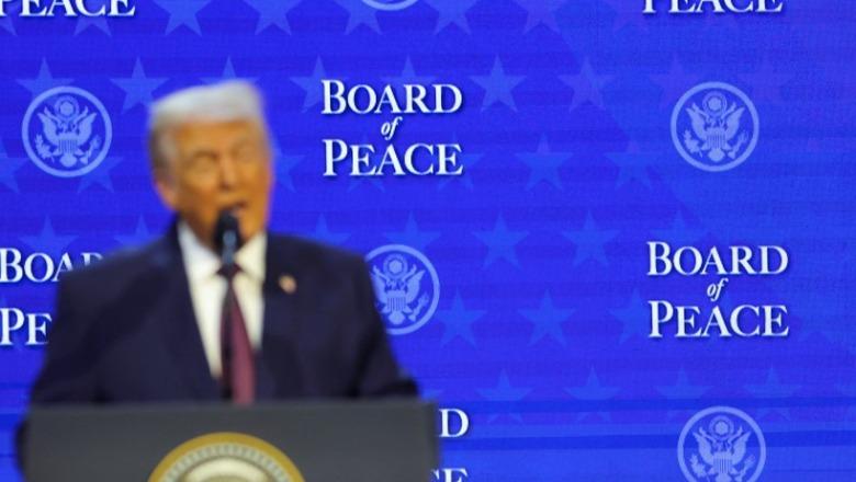 Bordi i Paqes, Trump: Shumë vende e pranuan ftesën time, do të fillojë rindërtimi i Gazës