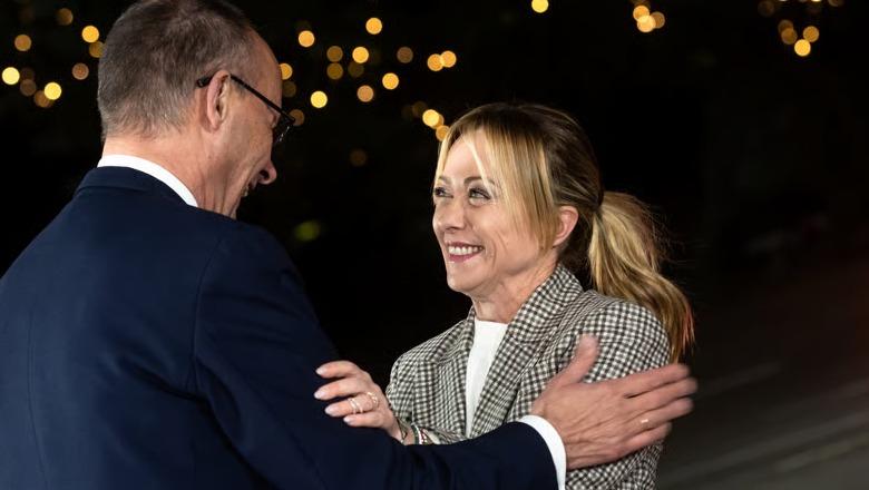 Pse dyshja Merz-Meloni konsiderohet udhëheqësja e re e Europës, Politico: Tensionet mes Macron dhe Trump afrojnë Gjermaninë dhe Italinë