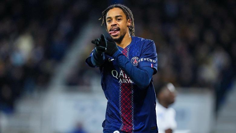 VIDEO/ 'Kokë më kokë' me Lensin, PSG fiton 0-1 në fushën e Auxerre dhe merr kreun e Ligue I