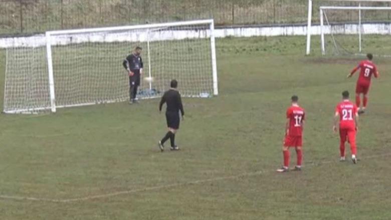 VIDEO/ Ndodh në Kategorinë e Parë, gardiani i Ilirisë hap portën në shenjë proteste për 11 metërshin